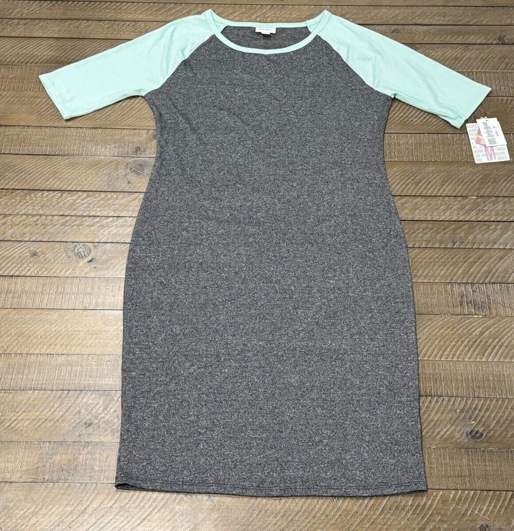 LuLaroe Julia Grey & Mint Green Short Ranglan Sleeve Dress - Women's Size M